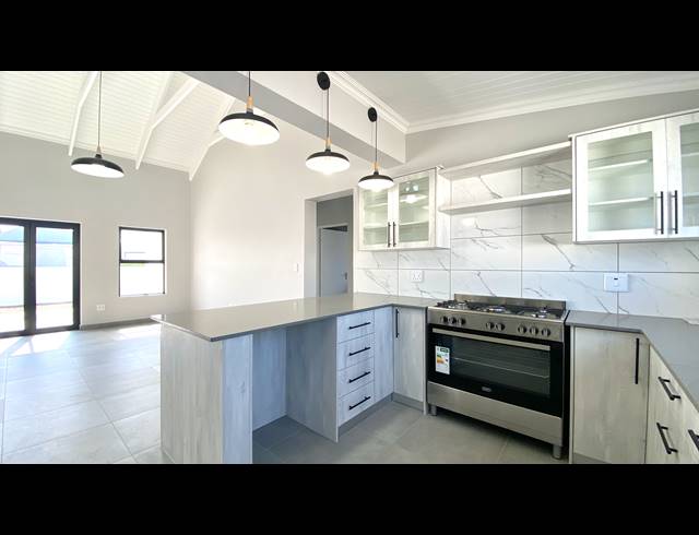 3 BEDROOM HOUSE FOR SALE IN ATLANTIC SANDS PRIVATE ESTATE